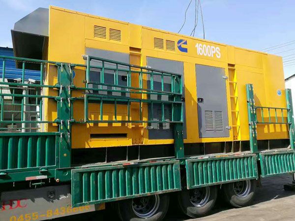 黄平测量水冷式机油散热器密封件尺寸时的注意事项有哪些？